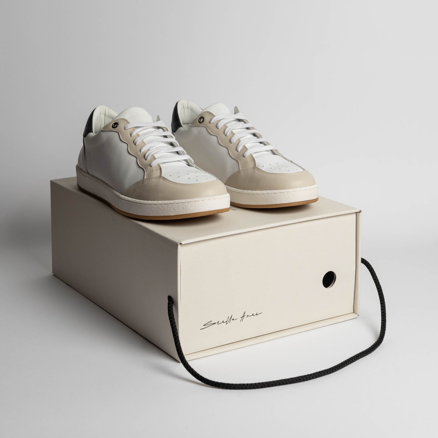 White Caramel